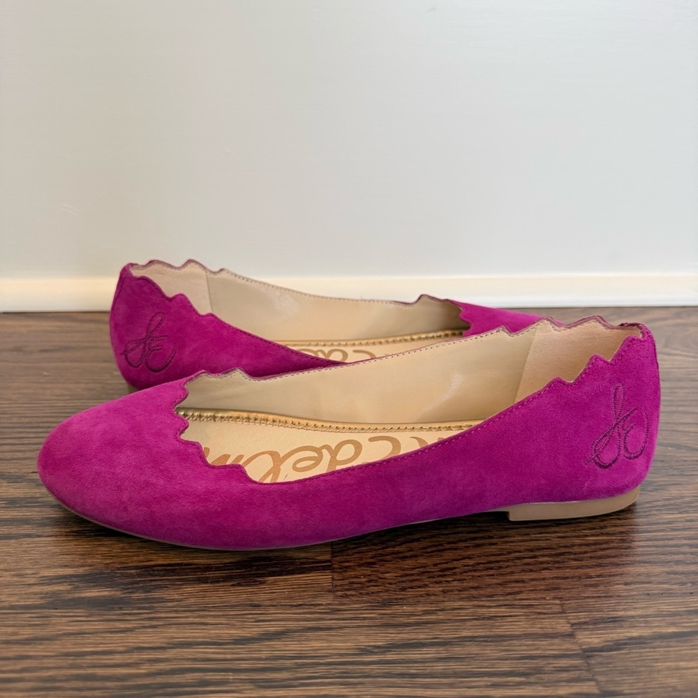 Sam Edelman Women's Pink Scalloped Flats - Picture 2 of 6